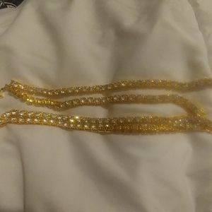 18 karrot gold and diamond braclets